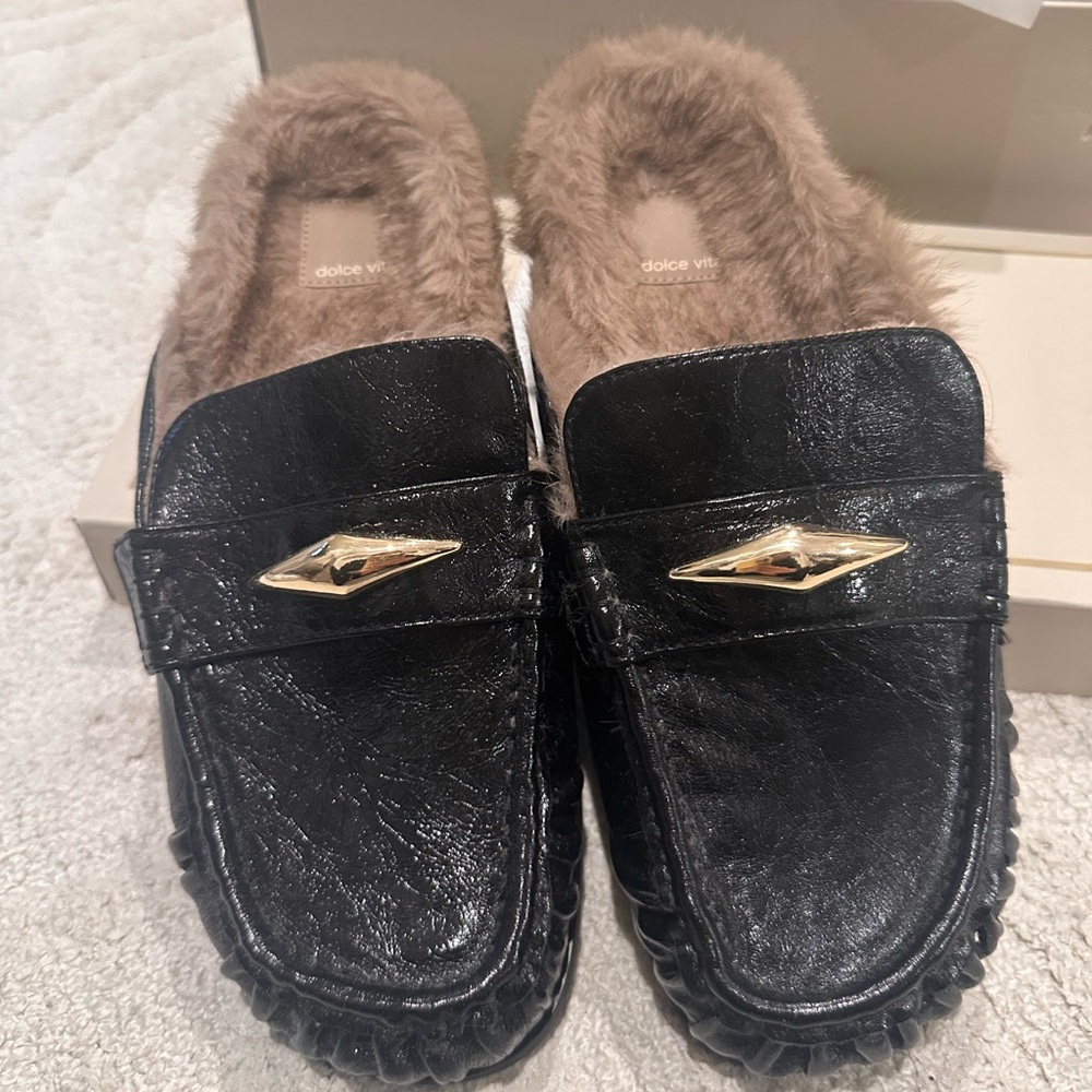 Dolce Vita Jodero Plush Clogs